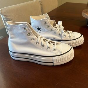 NWOT! White High-top Platform Converse